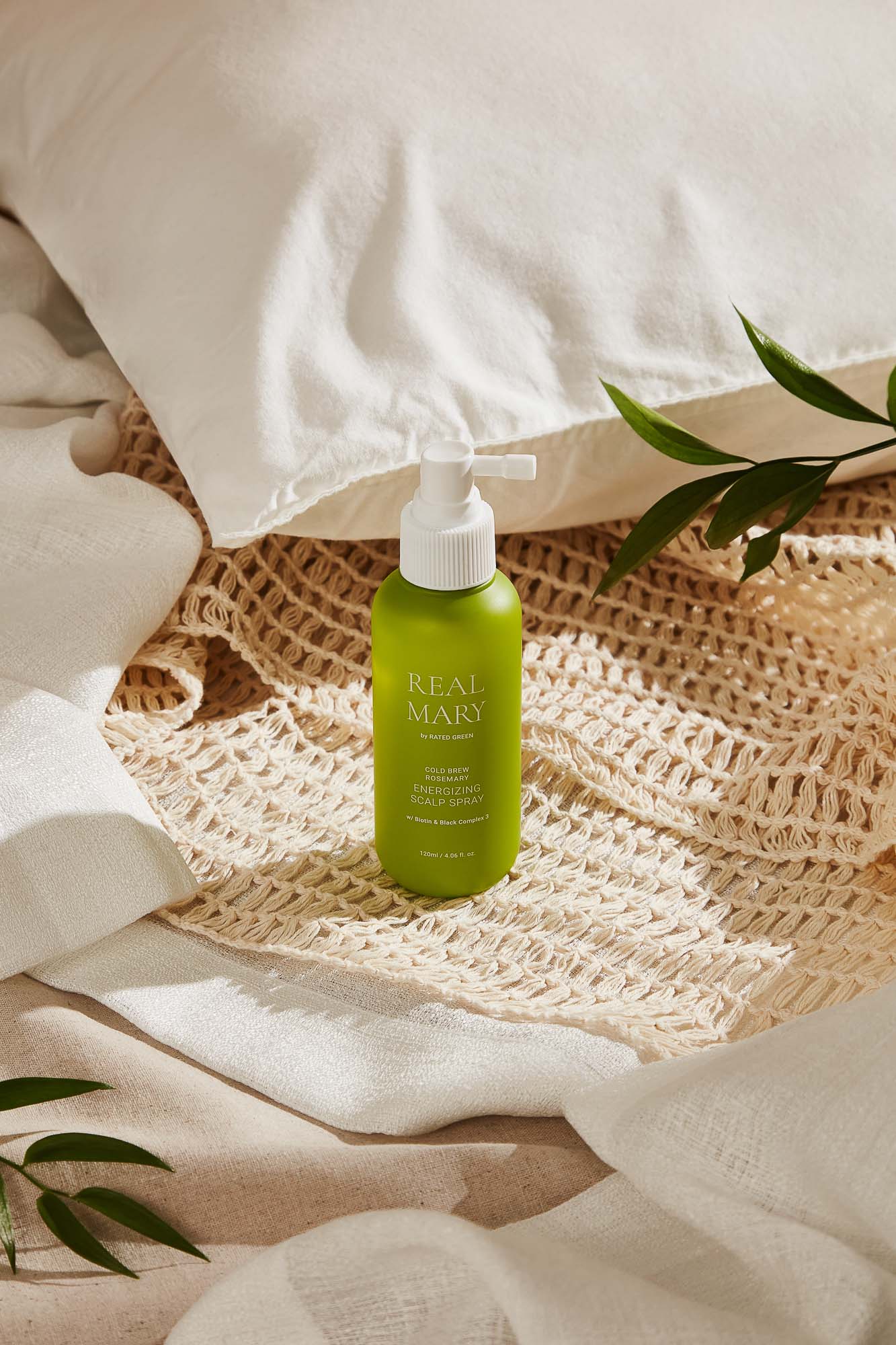 Енергетичний спрей для шкіри голови з розмарином Rated Green Real Mary Energising Scalp Spray